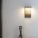 Salonda duvar lambası kullanımı
